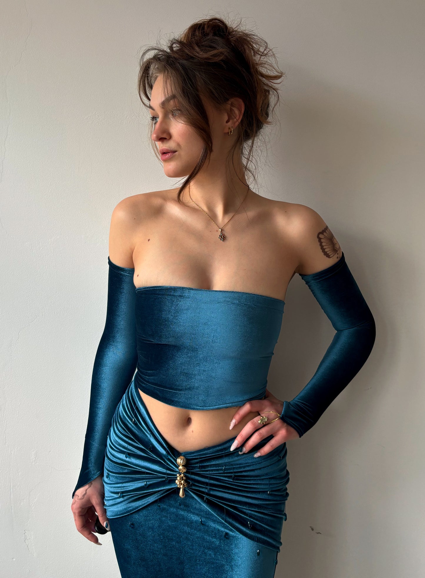 ASF Petrol Velvet Top & Glove Set *verhuur*
