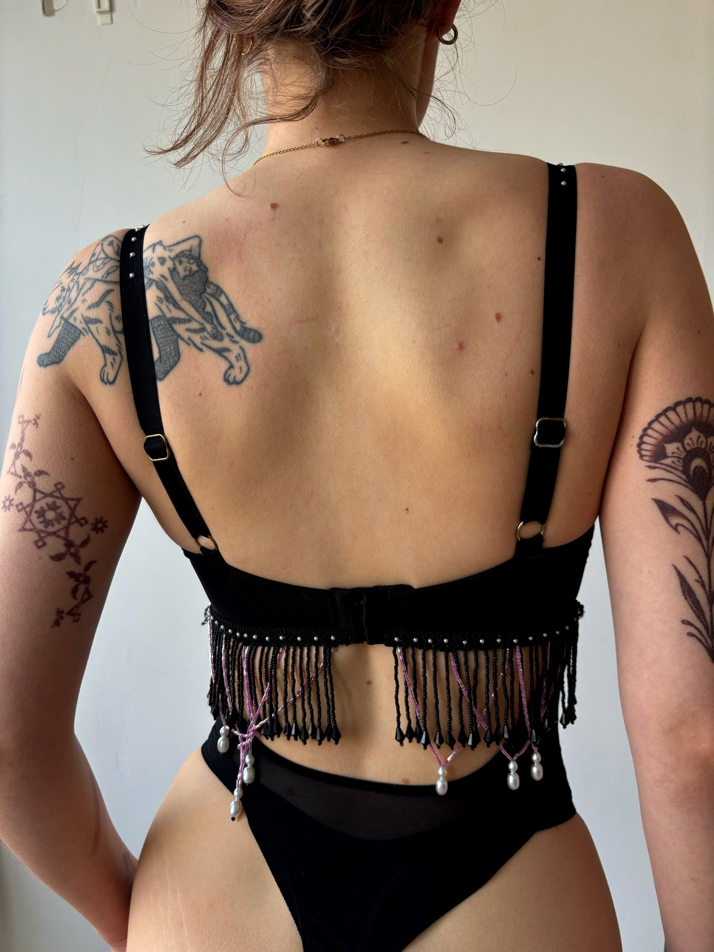 ASF Beaded Bodysuit Black Velvet *verhuur*