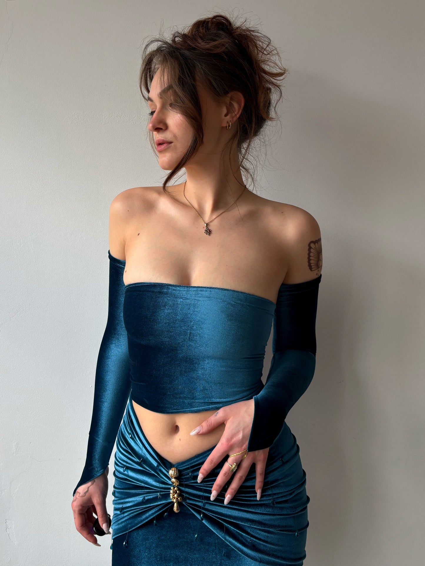 ASF Petrol Velvet Top & Glove Set *verhuur*