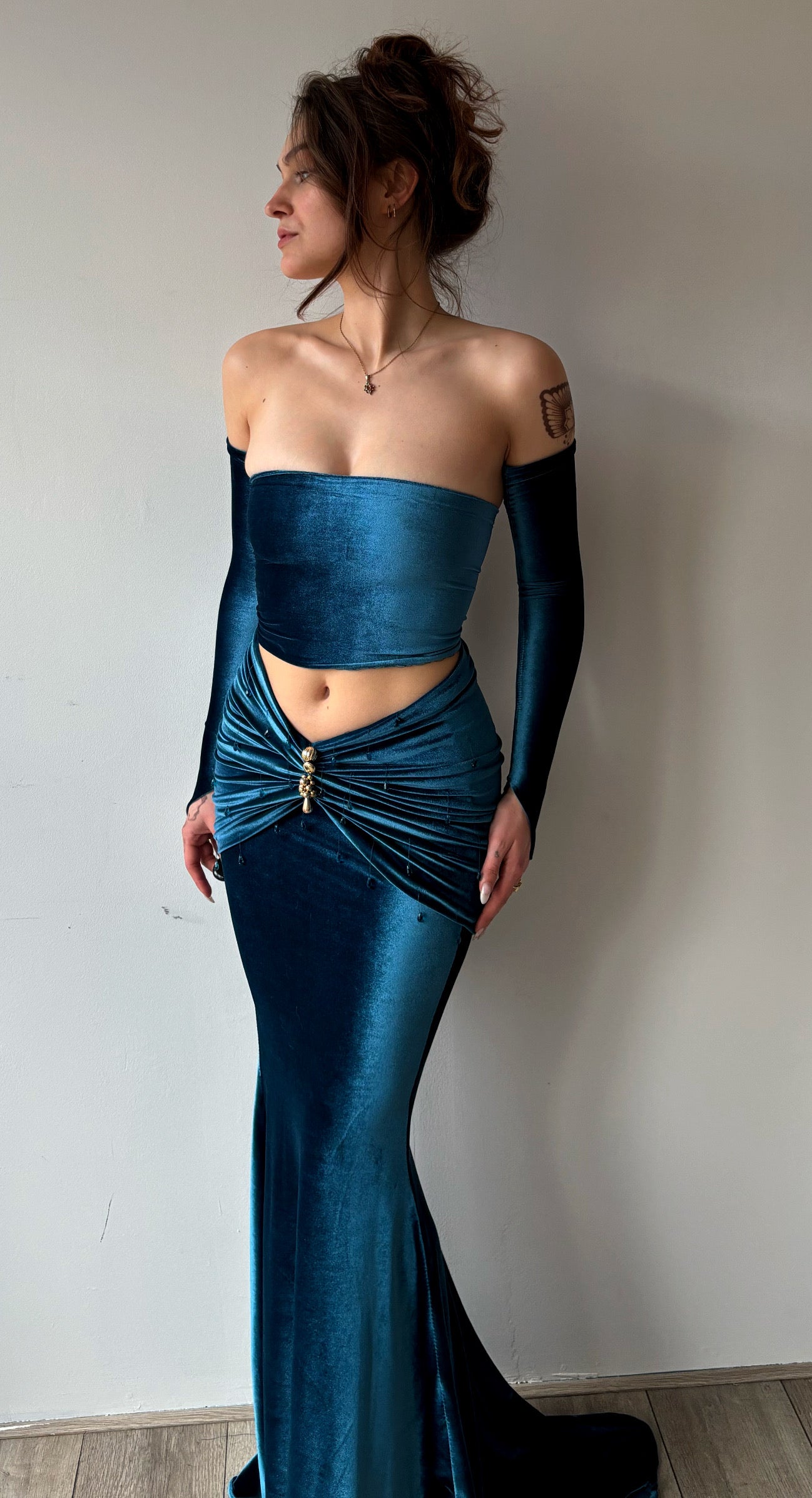 ASF Petrol Velvet Top & Glove Set *verhuur*