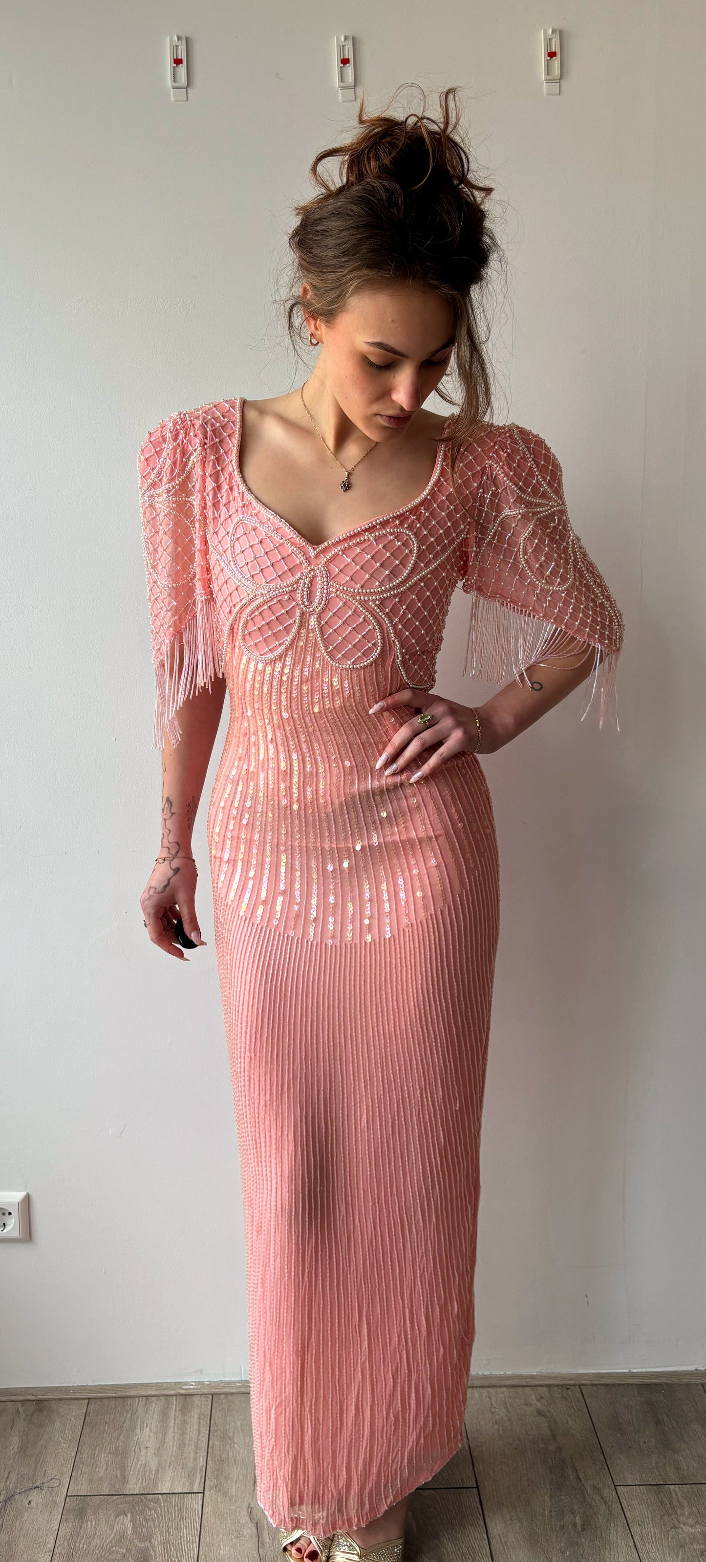 Beaded Vintage Dress *verhuur*